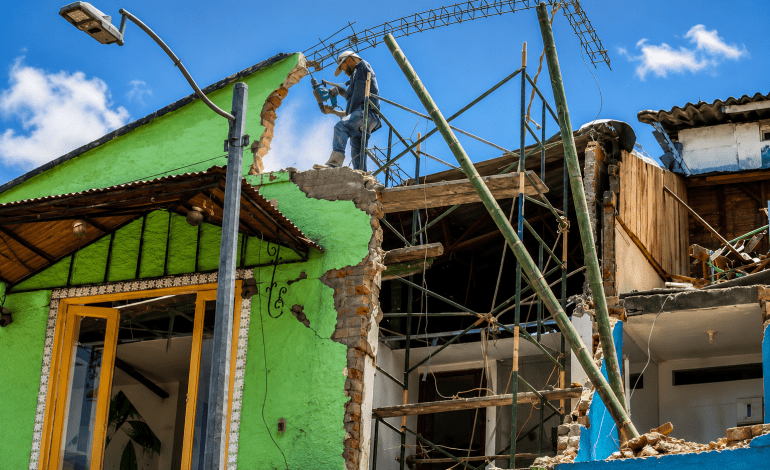 Gobernador de Antioquia propone ampliar las obras por impuestos para financiar la reconstrucción tras el terremoto