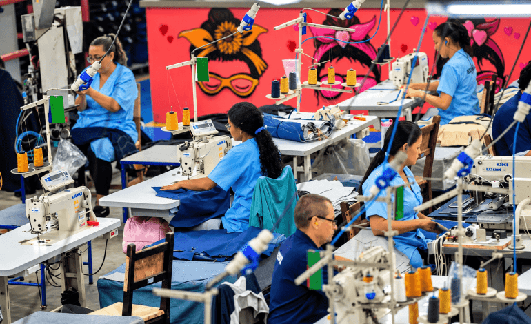 Salario mínimo en Antioquia: 5 IMPACTANTES efectos sobre el empleo formal en 2026