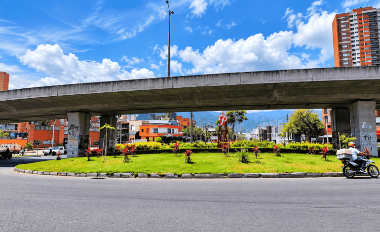 Alerta vial en Itagüí: cierres y fuerte congestión afectan el sector de Pilsen
