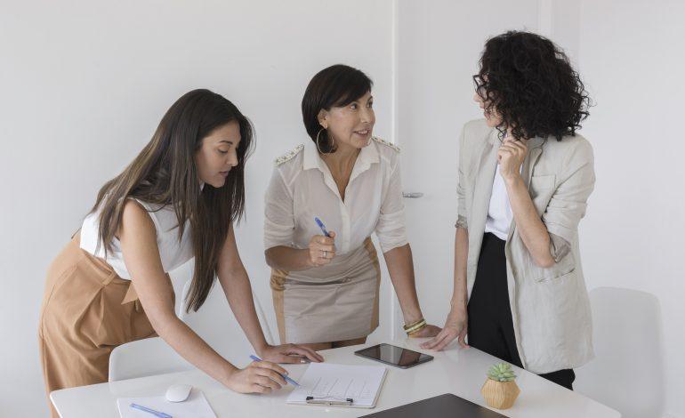 Mujeres emprendedoras de Medellín y Antioquia: así buscan impulsar sus negocios y su autonomía económica